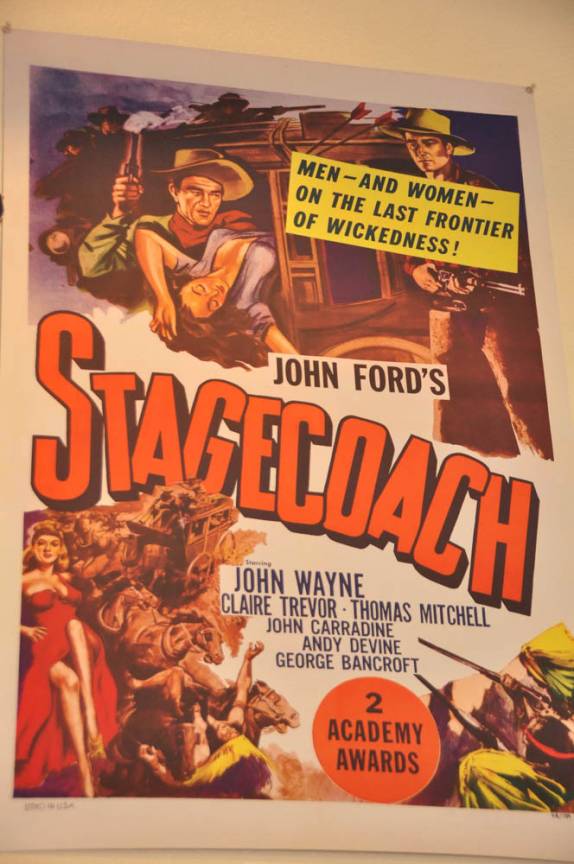 Cartaz do famoso filme 'No Tempo das Diligências', em exposição no Museu Navajo, no Monument Valley, no Arizona, nos Estados Unidos